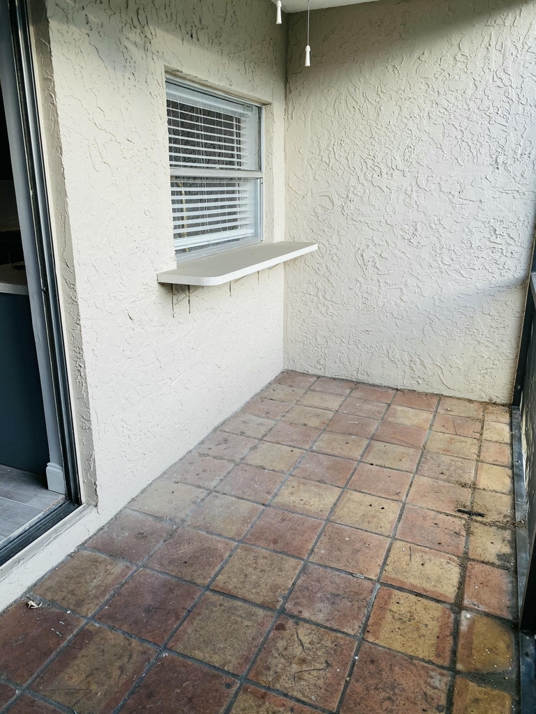 5268 Ne 6th Avenue - Photo 10