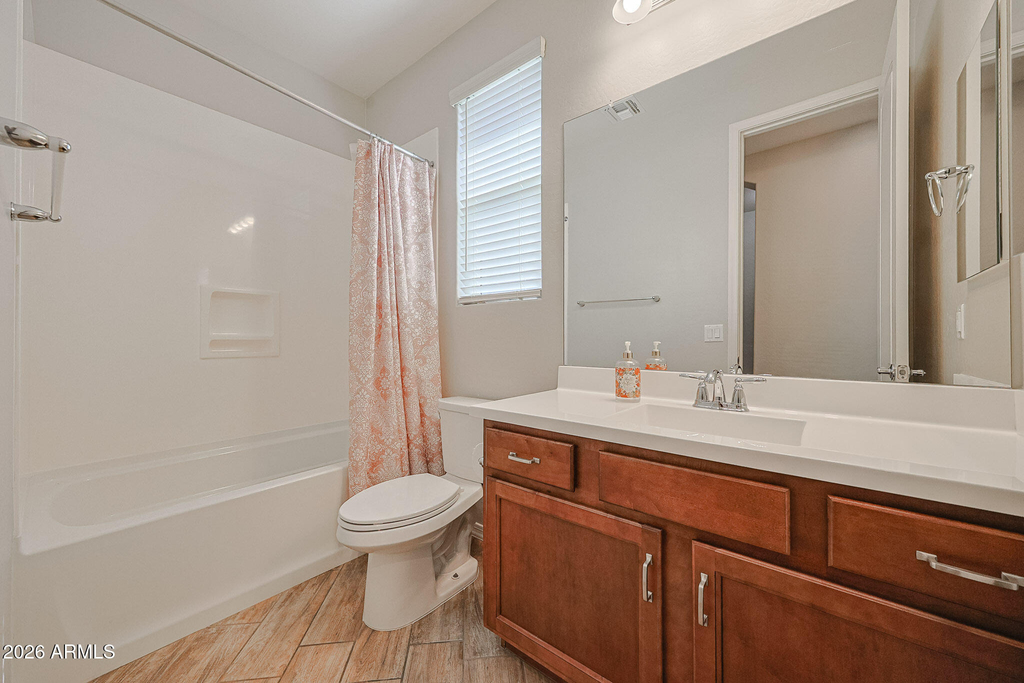 15269 W Pierce Street - Photo 14