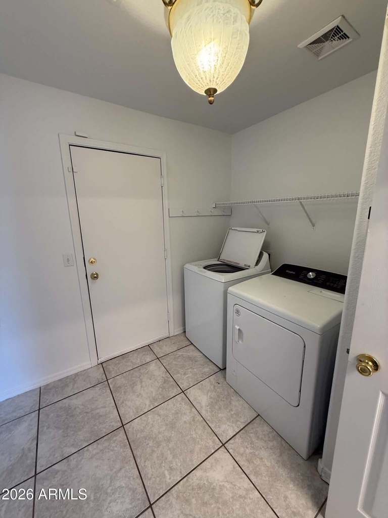 1261 E Dust Devil Drive - Photo 7