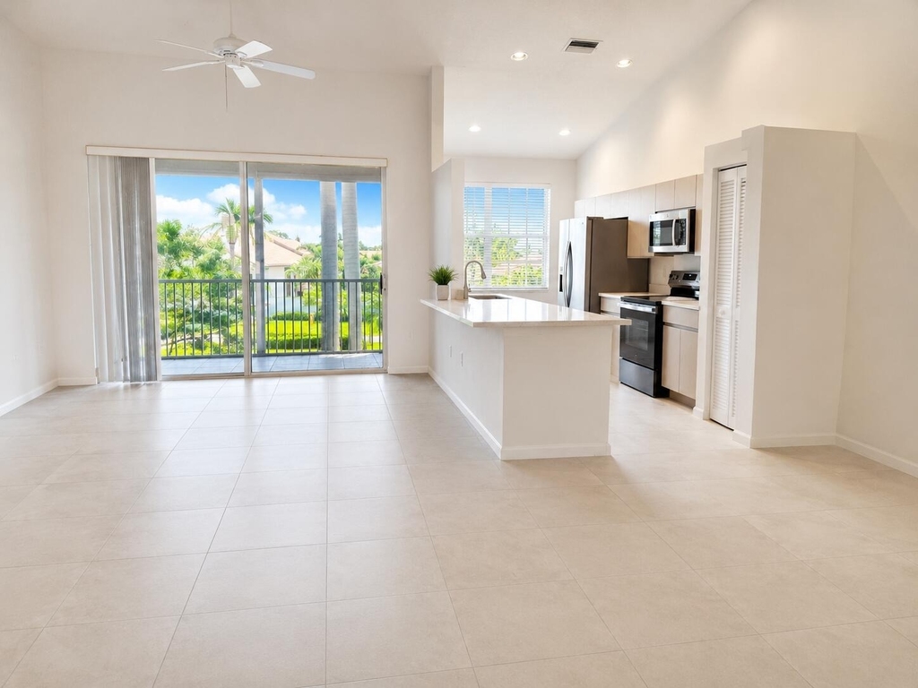 6560 Villa Sonrisa Drive - Photo 11
