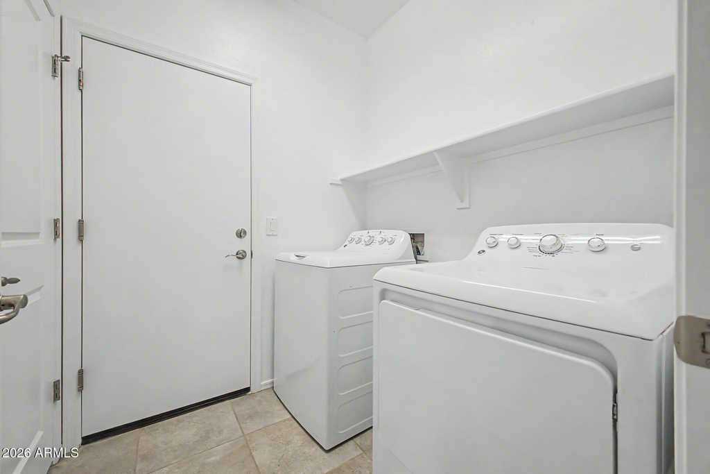 21254 W Hubbell Street - Photo 25