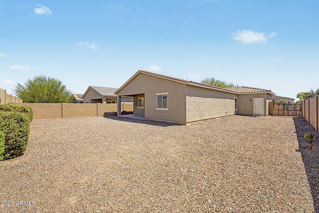 21254 W Hubbell Street - Photo 30