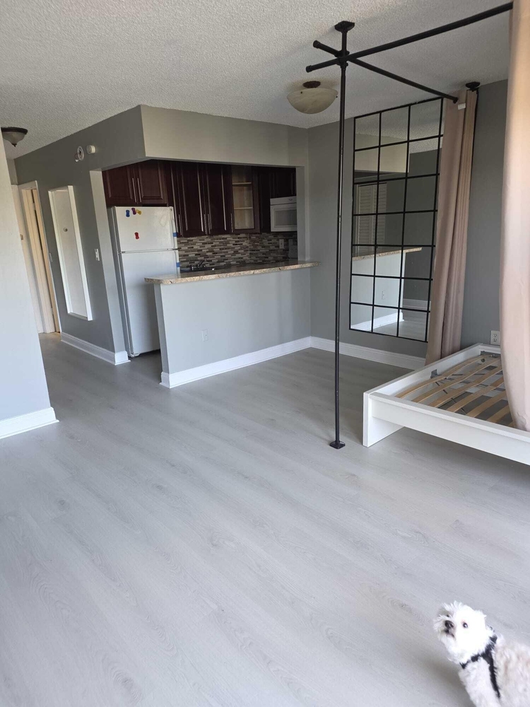 365 Ne 125th Street - Photo 20
