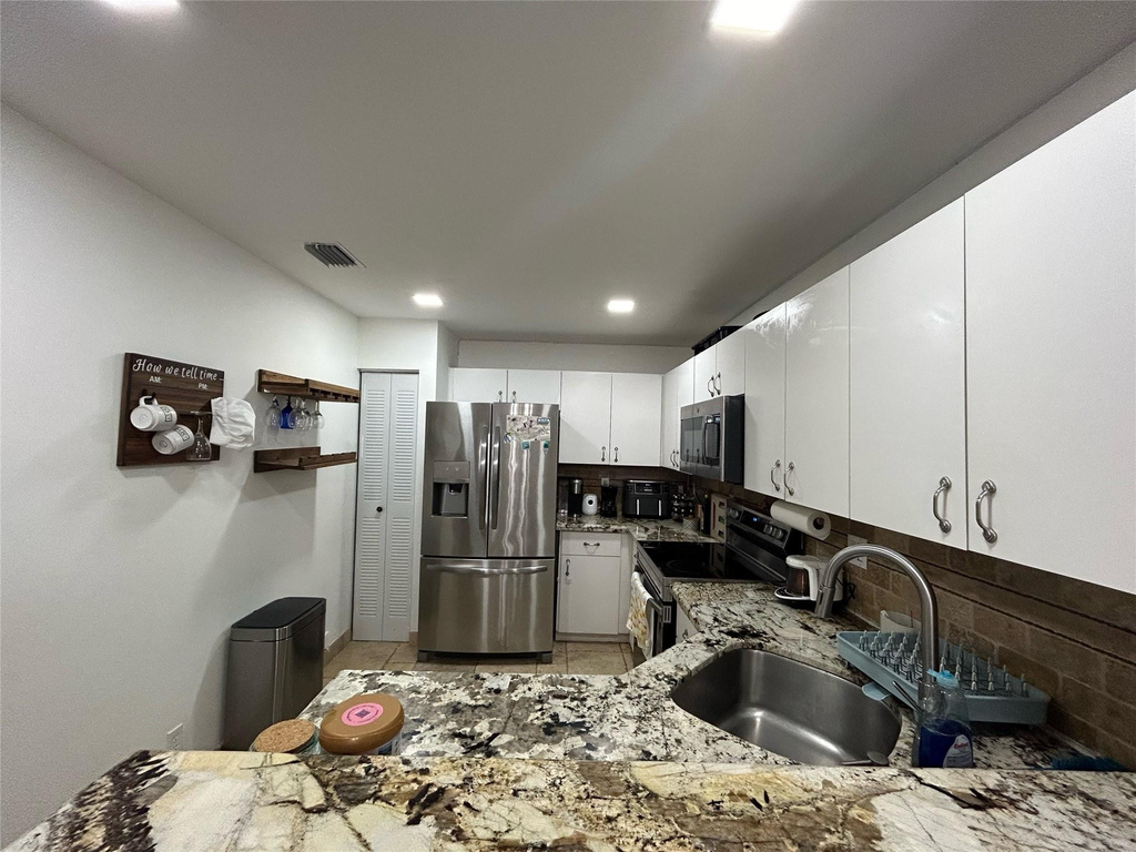 11296 Sw 17th Court - Photo 1
