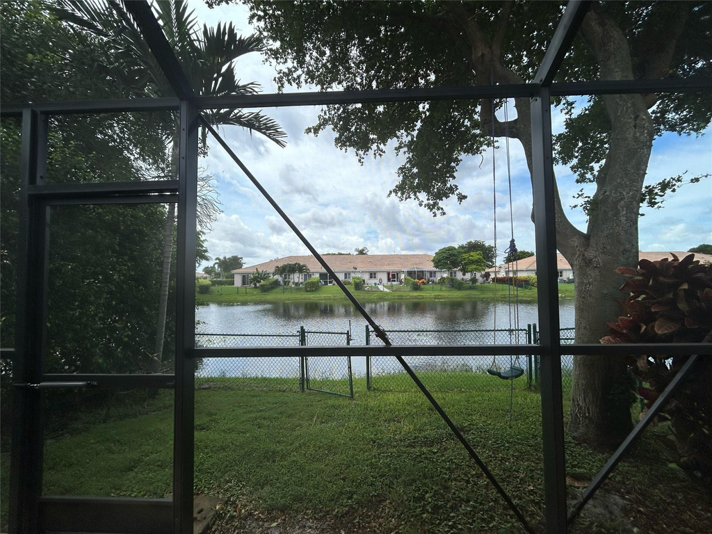 11296 Sw 17th Court - Photo 30