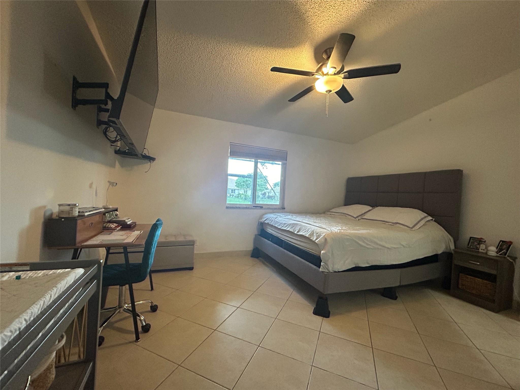 11296 Sw 17th Court - Photo 11
