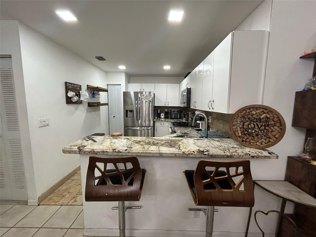 11296 Sw 17th Court - Photo 4