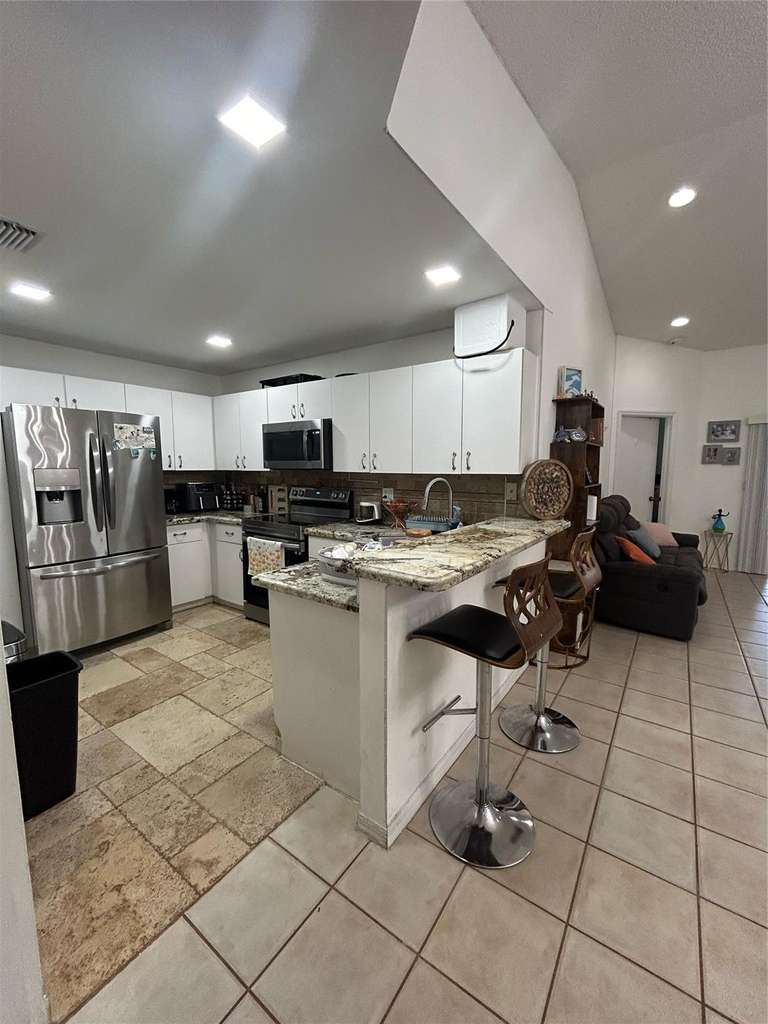 11296 Sw 17th Court - Photo 3