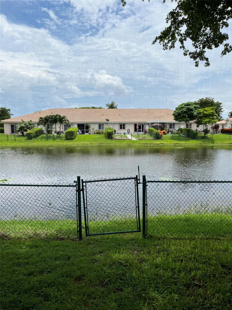 11296 Sw 17th Court - Photo 31