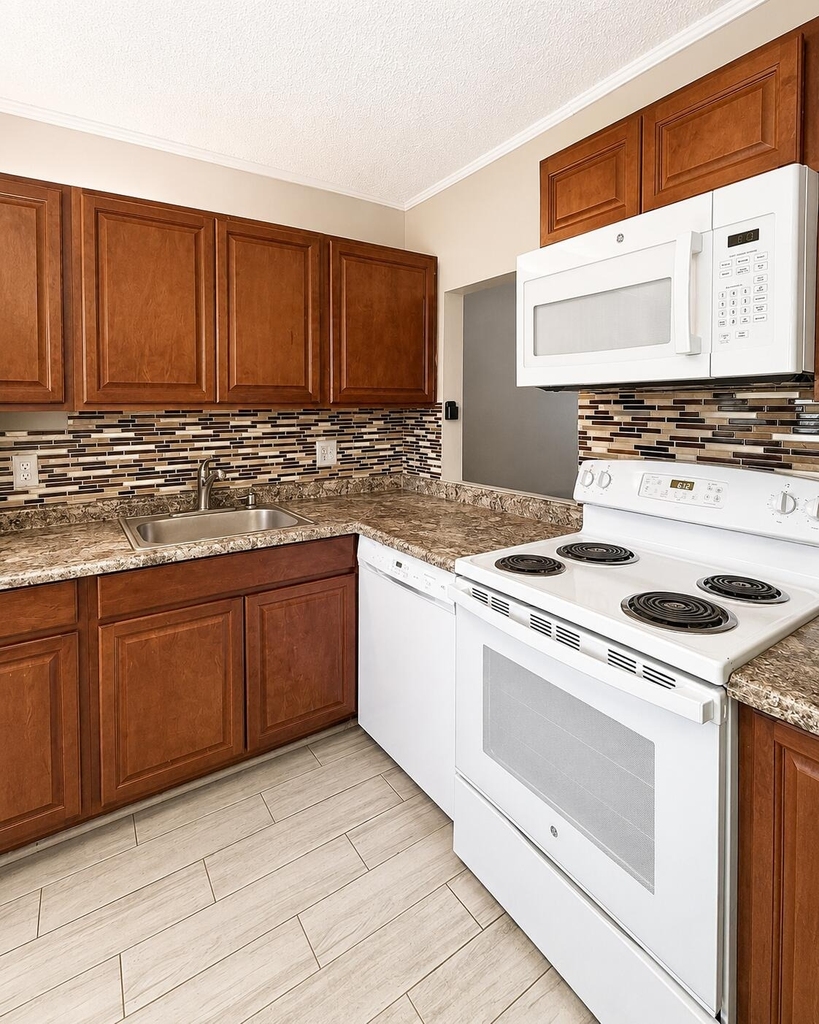 5701 Nw 2nd Avenue - Photo 6