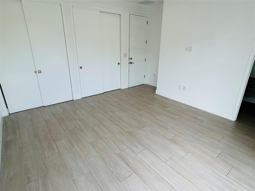 310 Sw 9th Street - Photo 13
