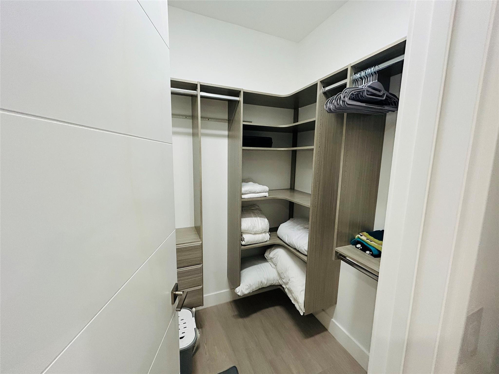 310 Sw 9th Street - Photo 11