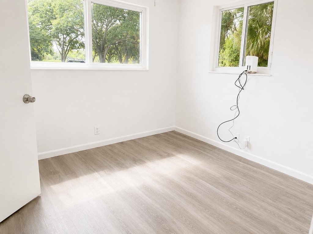 8012 U.s. 1 - Photo 12