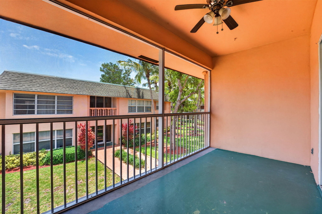 760 Se 2nd Avenue - Photo 26