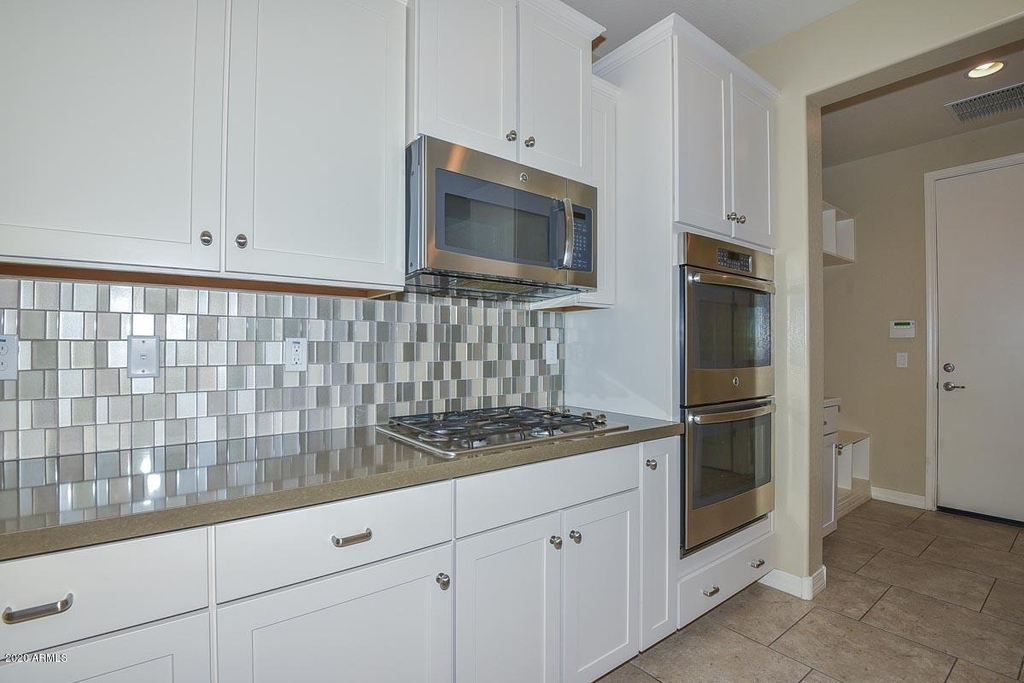 21922 N 100th Avenue - Photo 20
