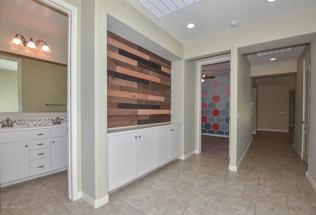 21922 N 100th Avenue - Photo 14