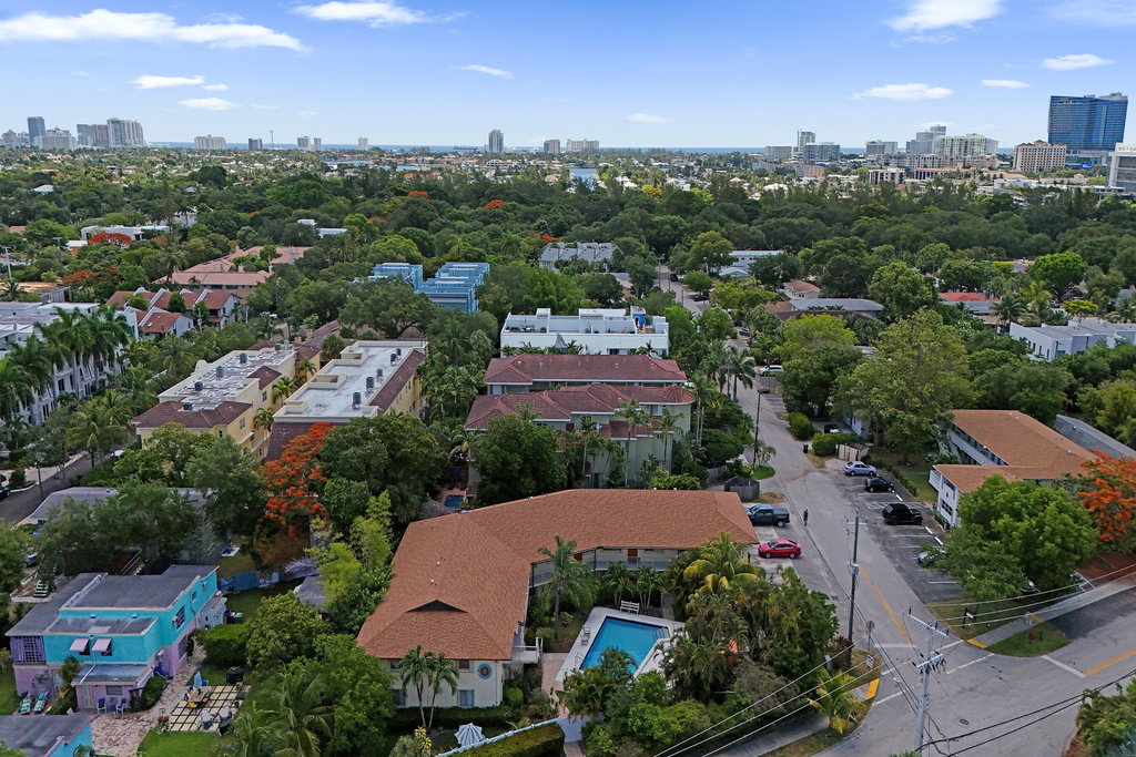 1250 Miami Road - Photo 32