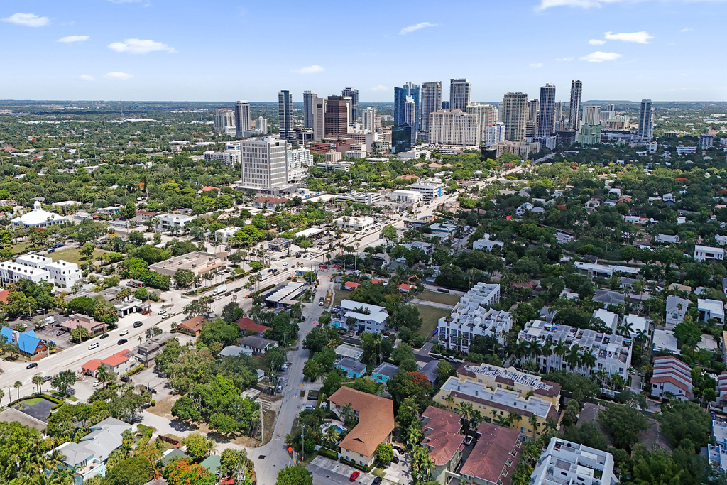 1250 Miami Road - Photo 2