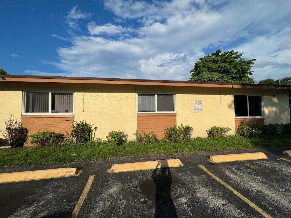 1796 Nw 52nd Avenue - Photo 1