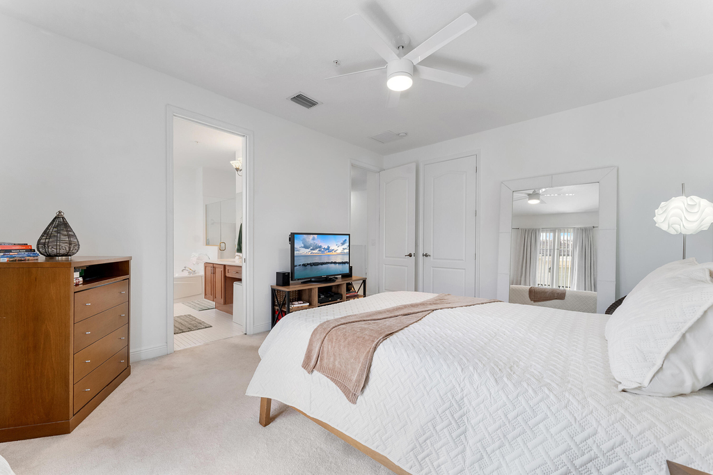 638 Nw 38th Circle - Photo 17