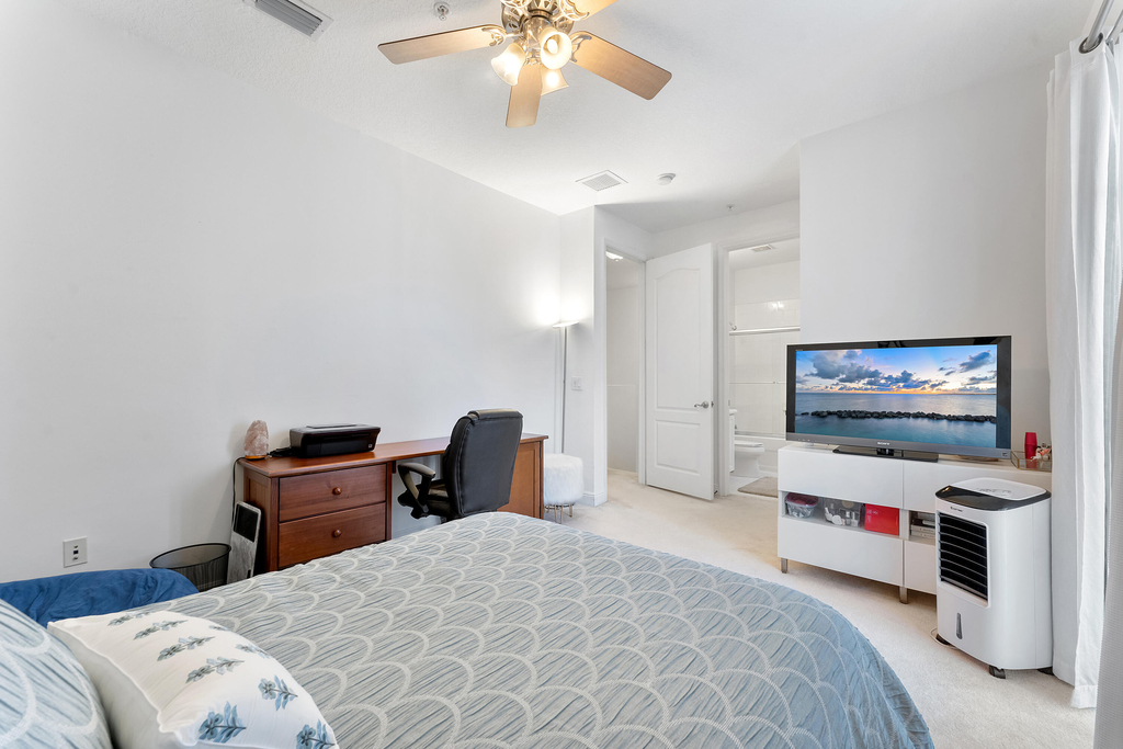 638 Nw 38th Circle - Photo 8