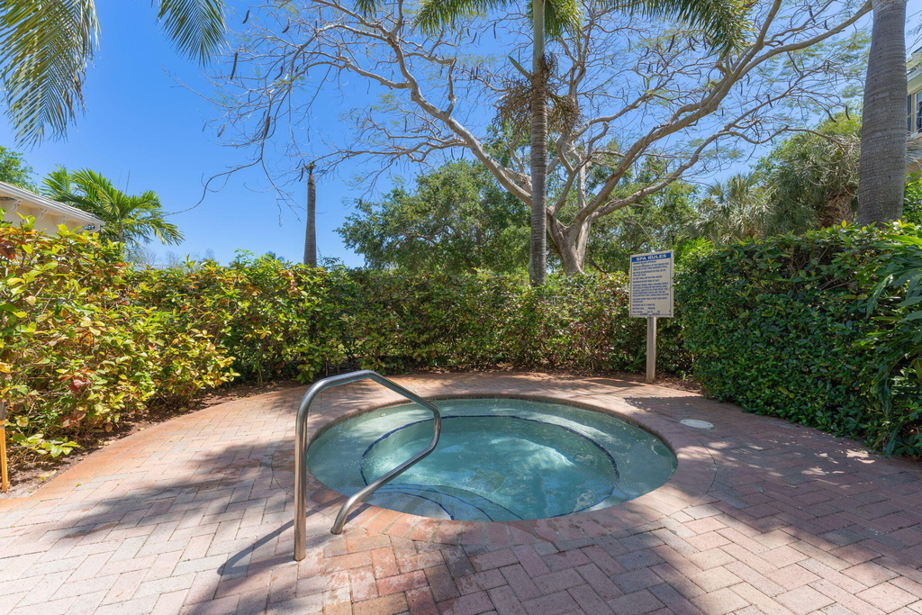 638 Nw 38th Circle - Photo 45
