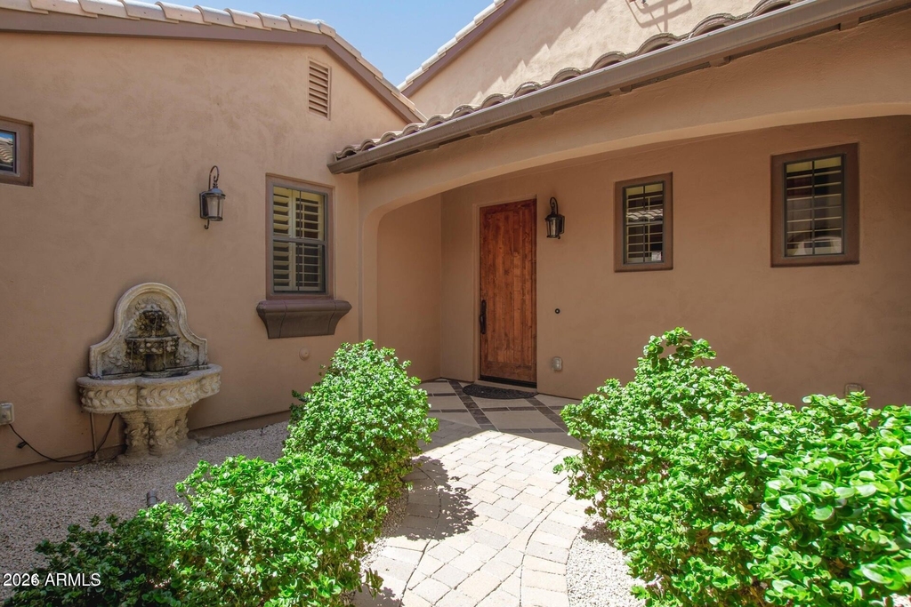 5619 E Libby Street - Photo 9