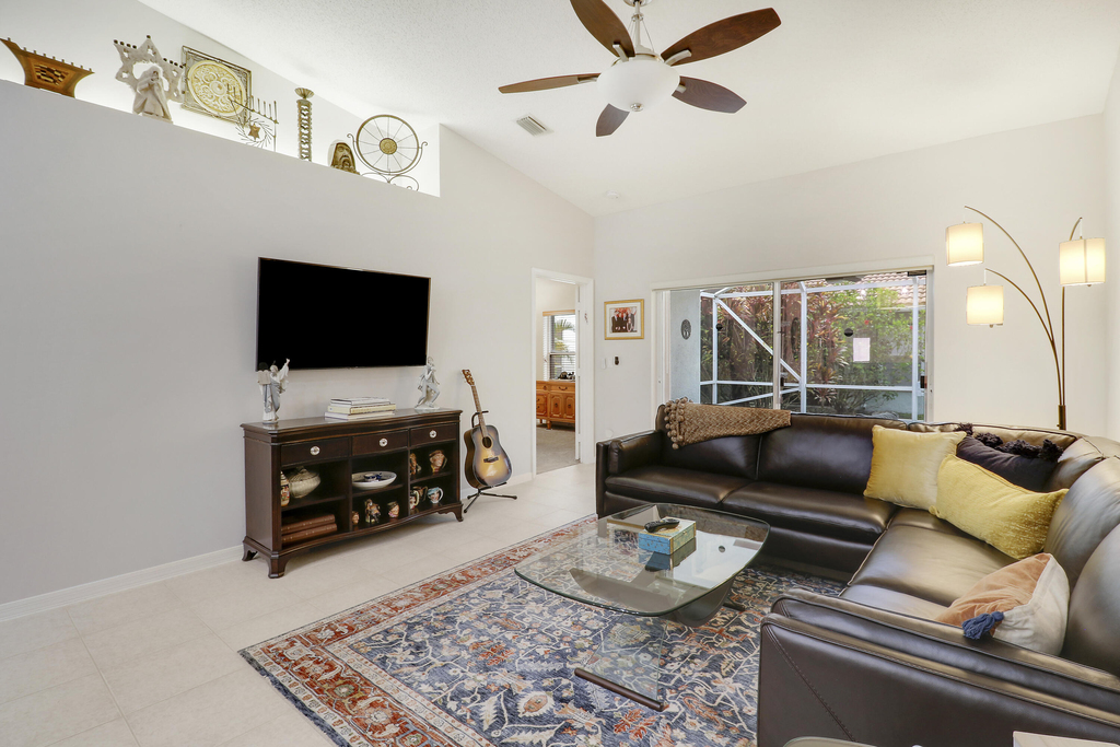 8063 Dolomtian Way - Photo 26