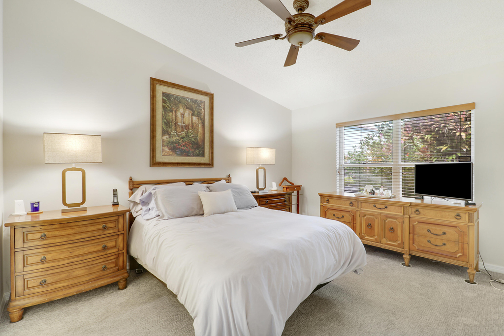 8063 Dolomtian Way - Photo 30