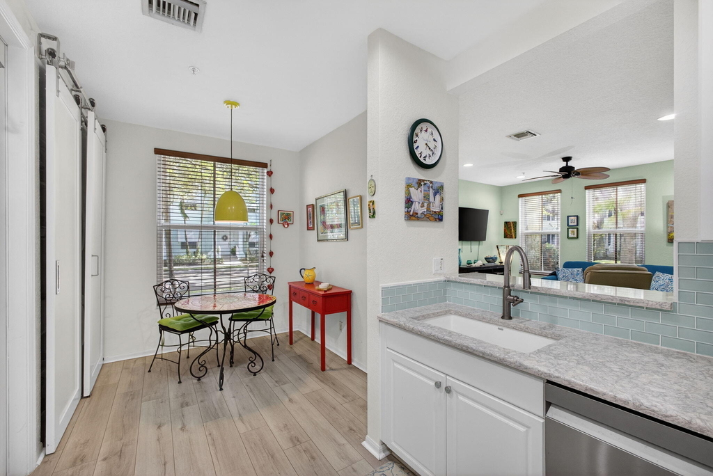 4345 Parkside Drive - Photo 10