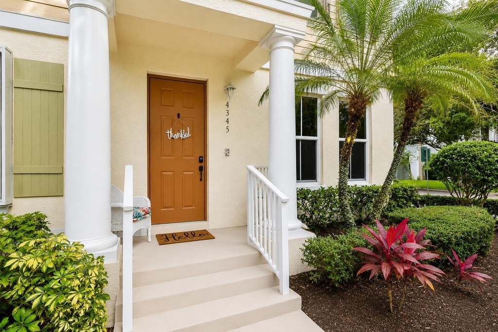 4345 Parkside Drive - Photo 1