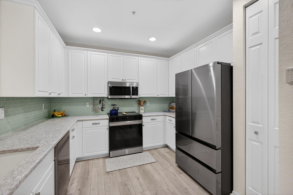 4345 Parkside Drive - Photo 6