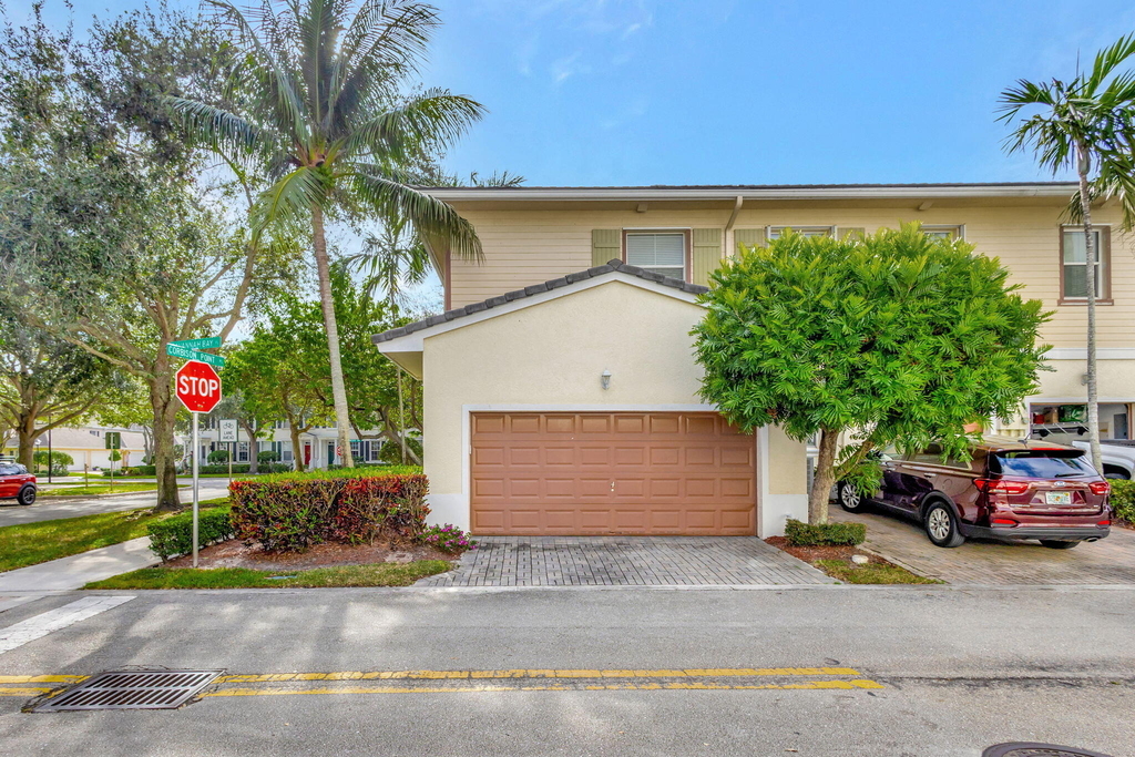 4345 Parkside Drive - Photo 32