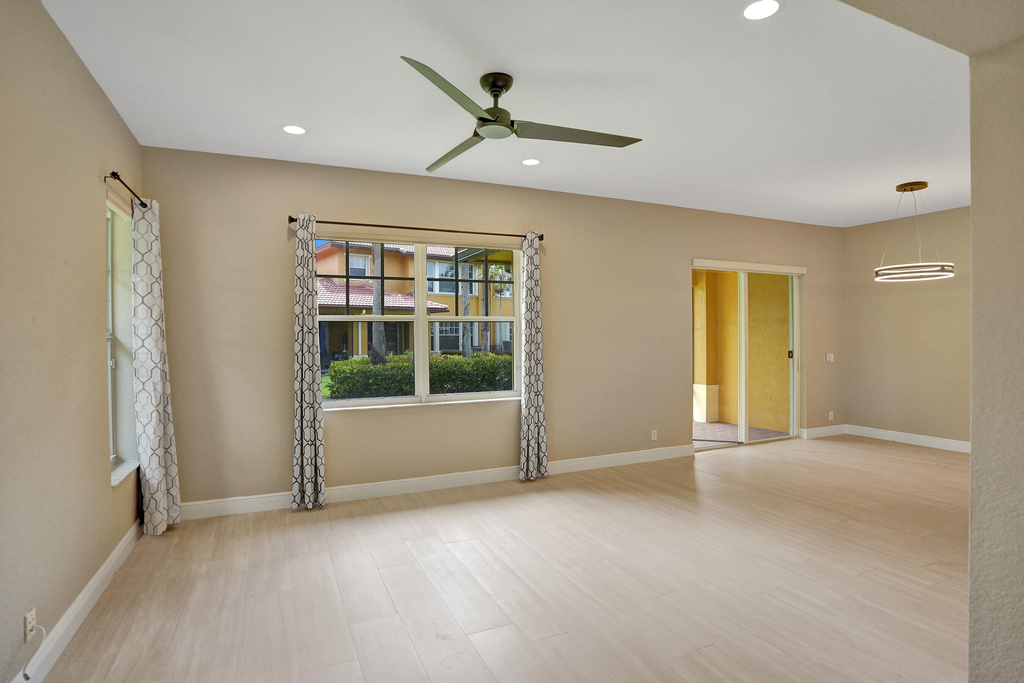 5779 Nw 120th Avenue - Photo 5