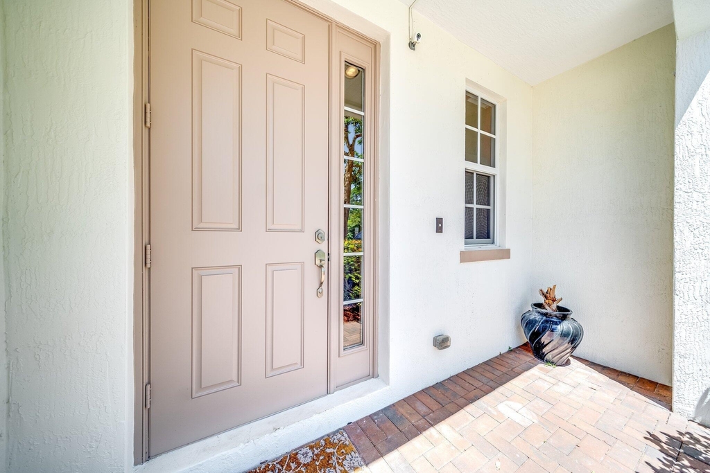4543 Tara Cove Way - Photo 1
