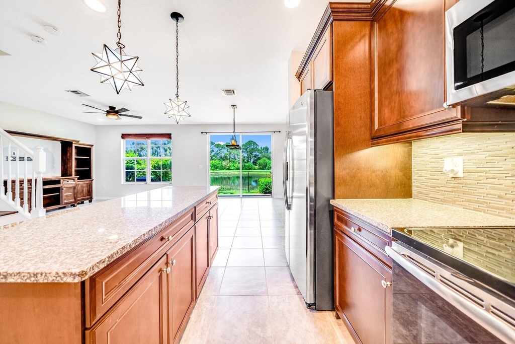 4543 Tara Cove Way - Photo 8
