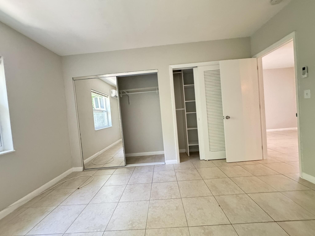 625 Ne 14th Avenue - Photo 5