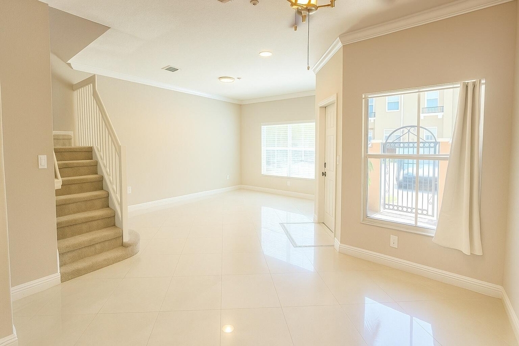 2851 W Prospect Road - Photo 4
