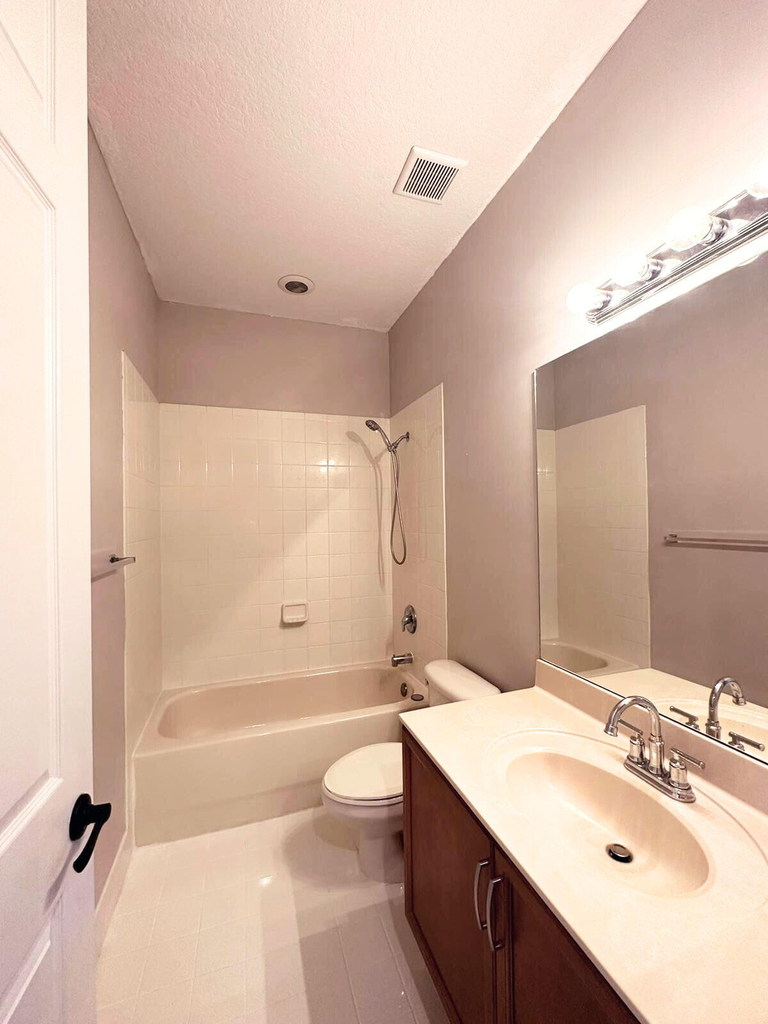 2851 W Prospect Road - Photo 14
