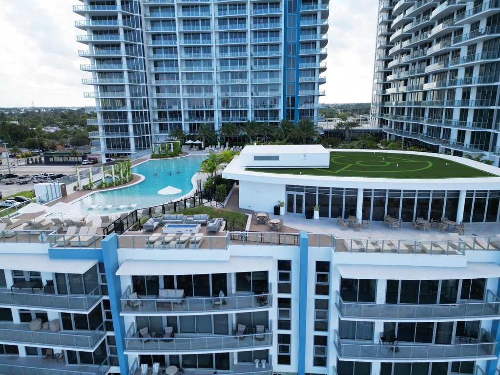220 Lake Shore Drive - Photo 61
