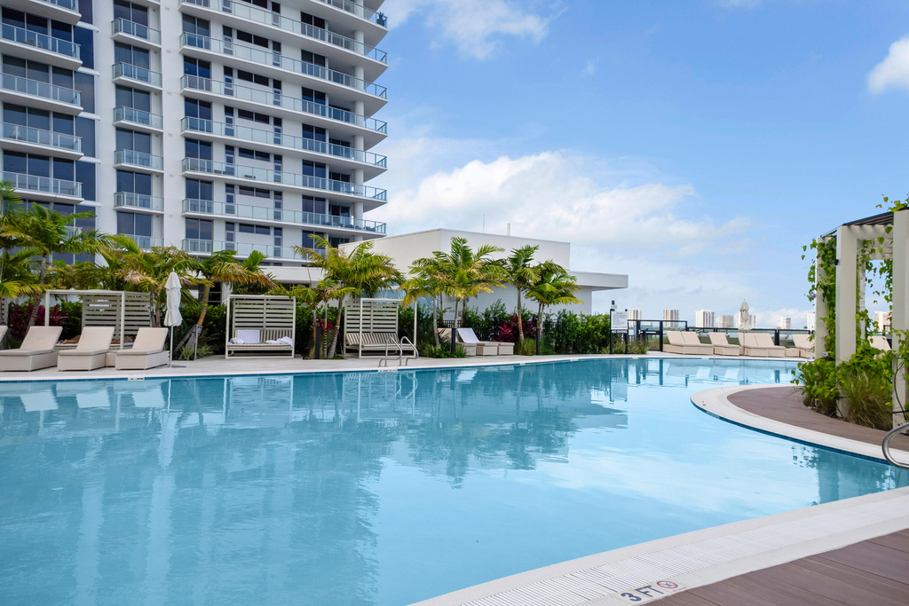 220 Lake Shore Drive - Photo 49