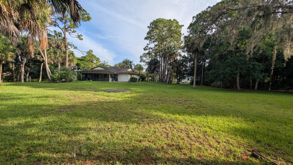 9618 150th Court N - Photo 25