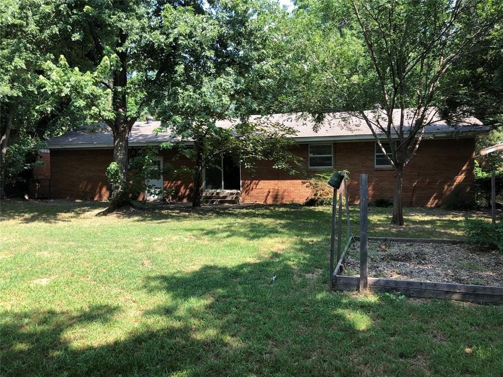 1308 Sycamore Street - Photo 27