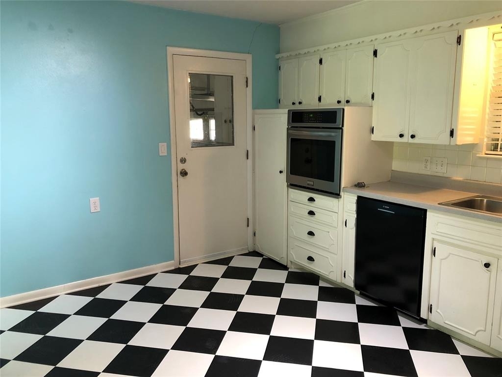 1308 Sycamore Street - Photo 17