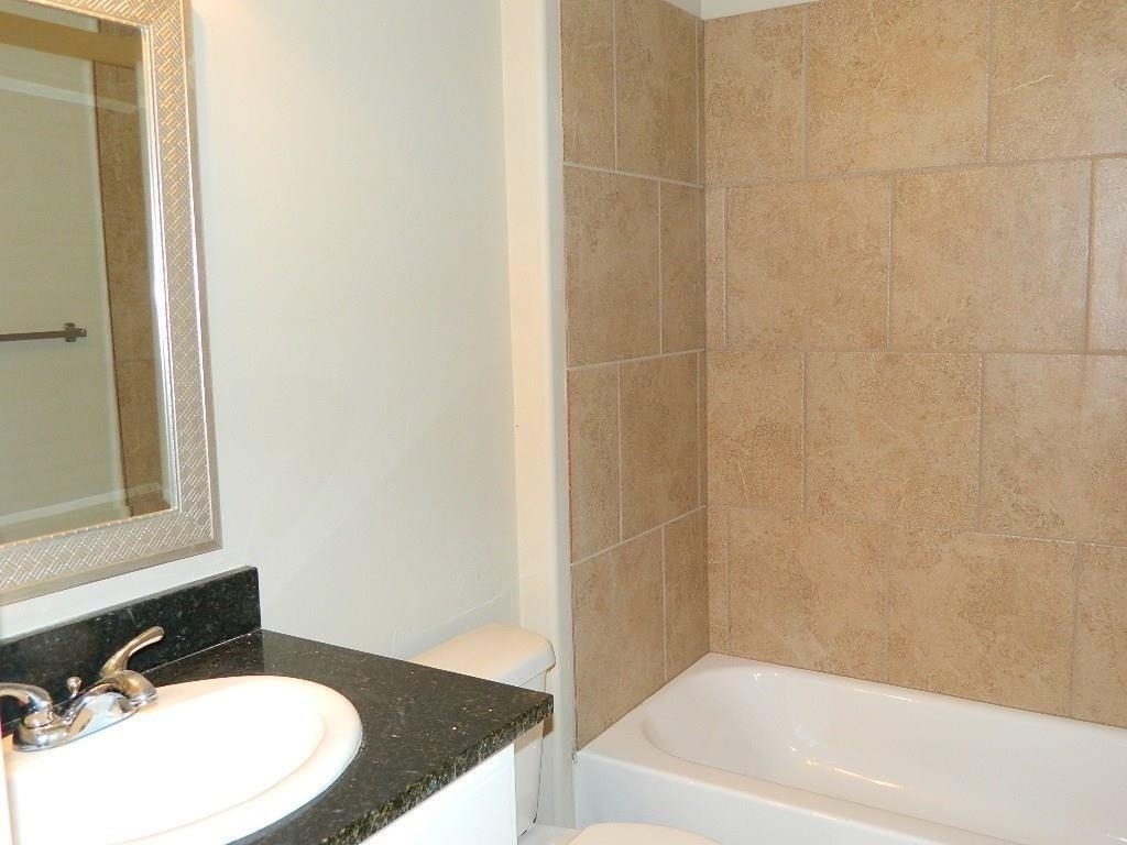 206 Saint Charles Way - Photo 9