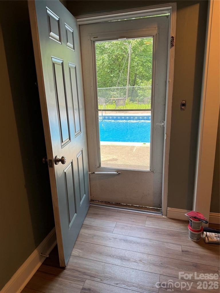 150 Cowan Lane - Photo 3