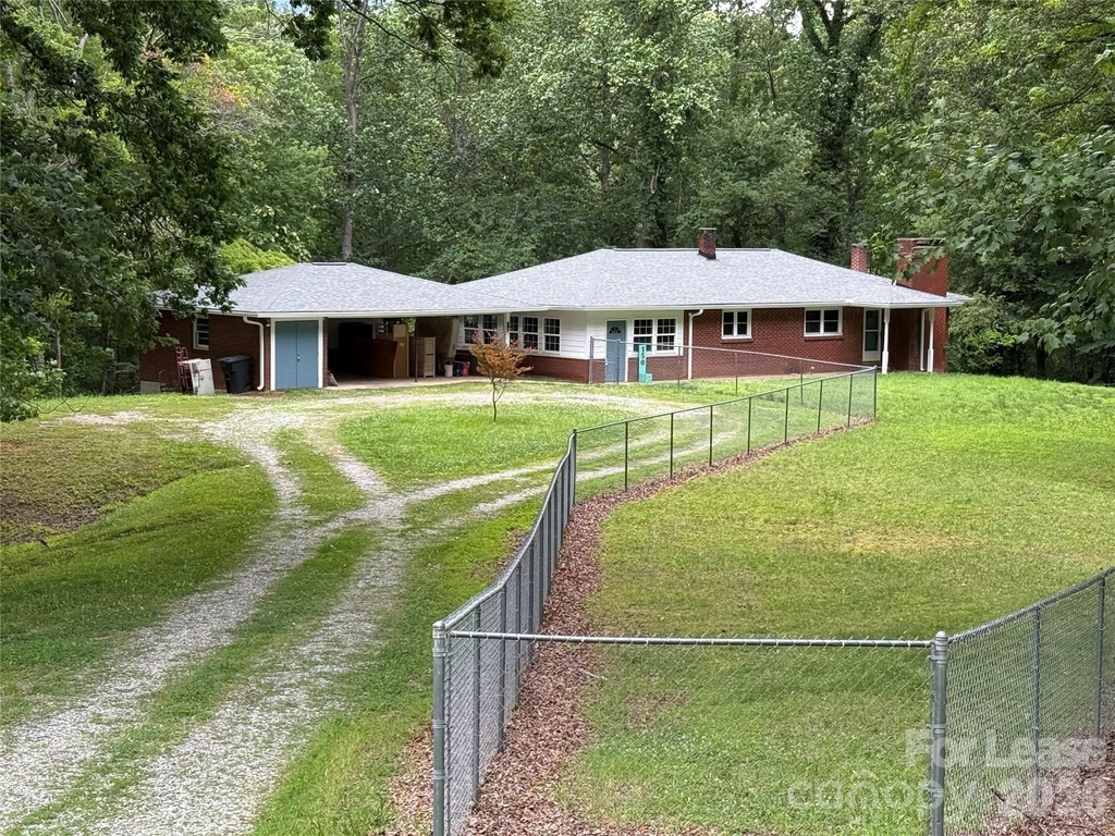 150 Cowan Lane - Photo 1