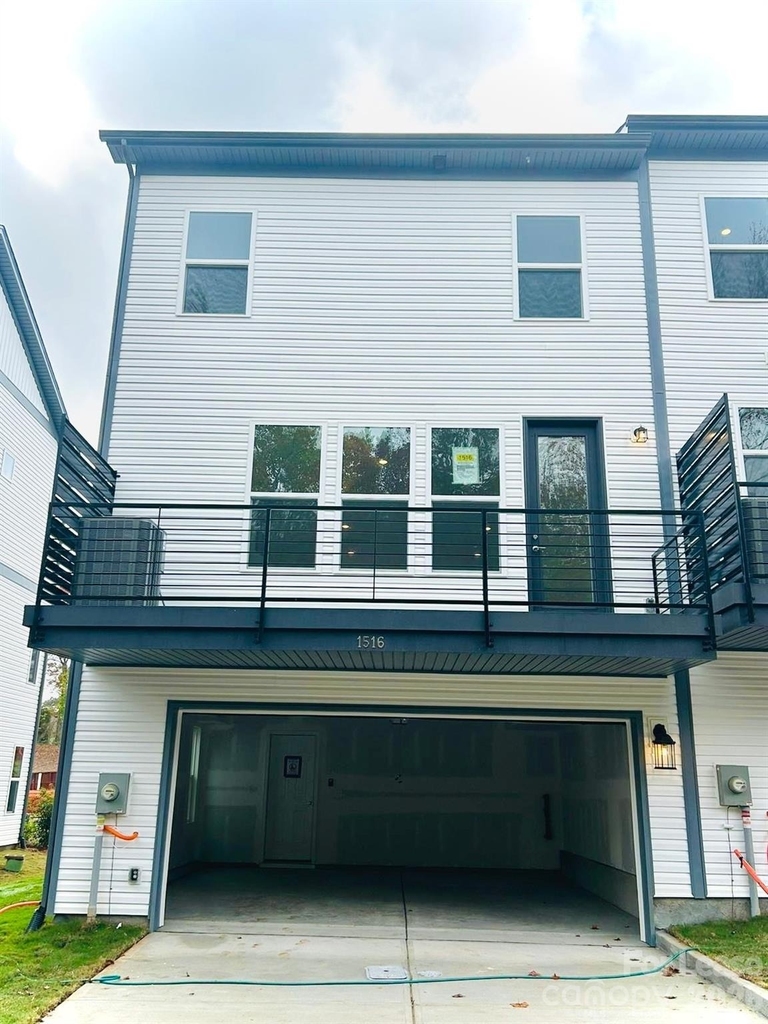 1516 Blanche Street - Photo 1