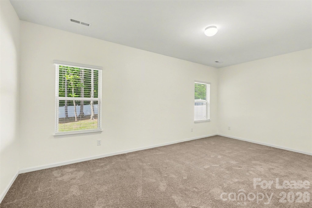 3024 Pinehills Way - Photo 14