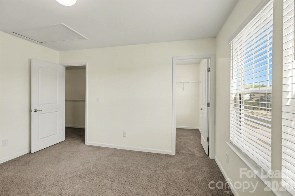 3024 Pinehills Way - Photo 13